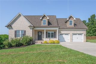 127 Elberon Court, Mocksville, NC 27028