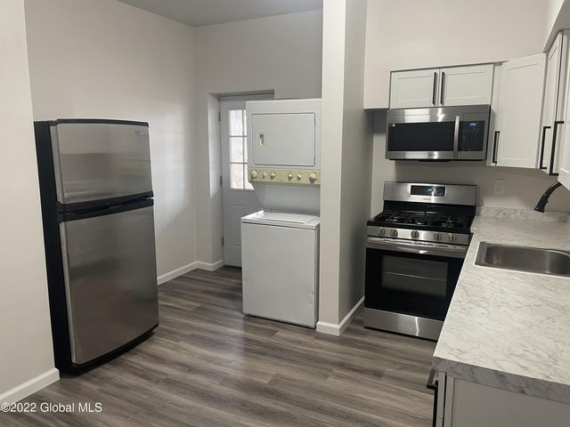 120 Philip Street FL 2, Albany, NY 12202