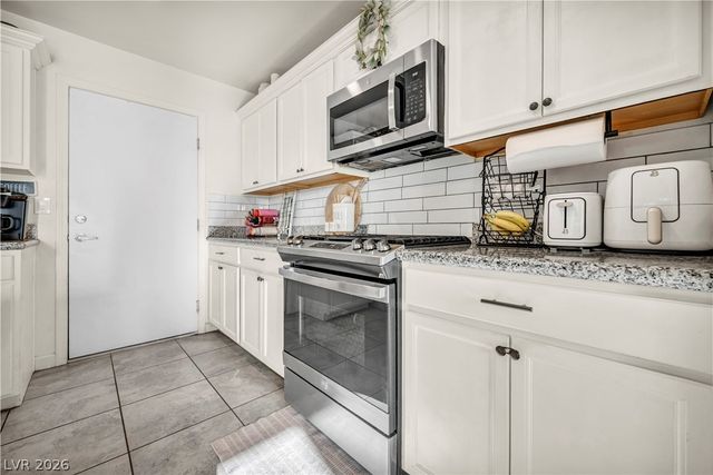 5037 Bloodhound Street, Las Vegas, NV 89122