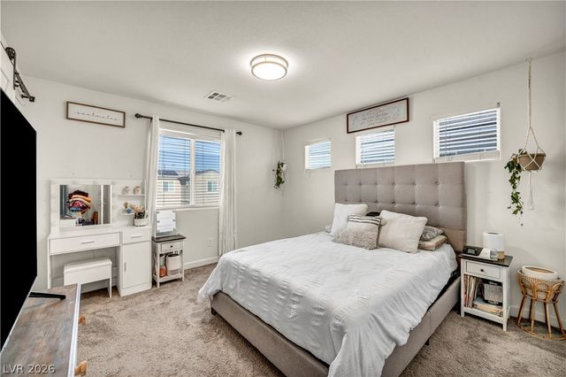 5037 Bloodhound Street, Las Vegas, NV 89122