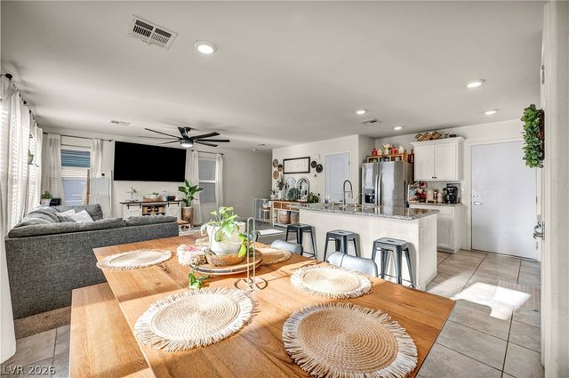 5037 Bloodhound Street, Las Vegas, NV 89122