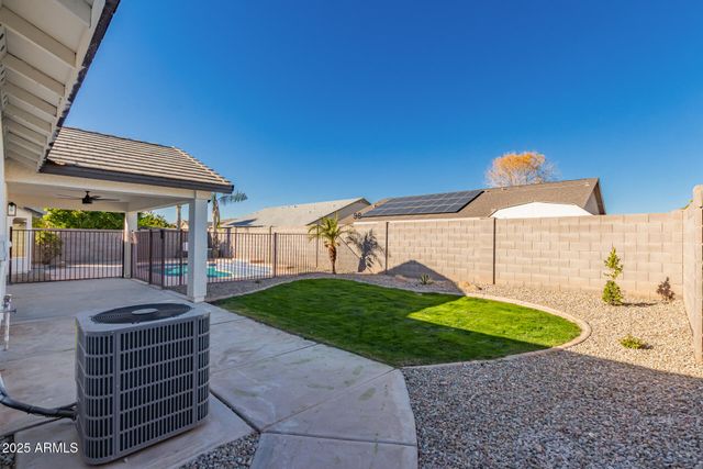 4146 E MEADOW LAND Drive, San Tan Valley, AZ 85140