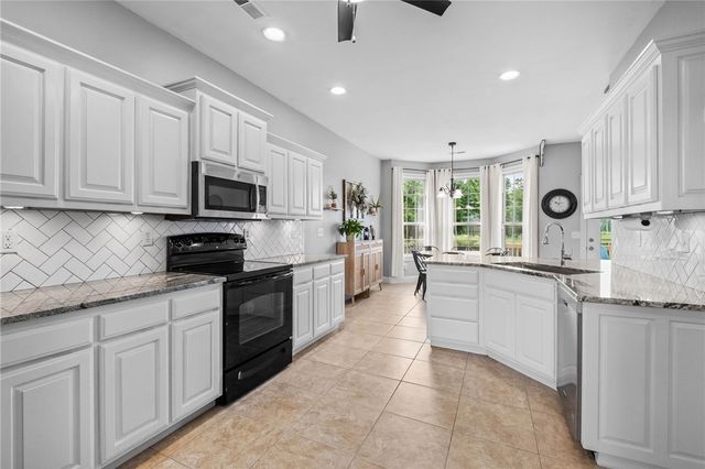 4601 SW Golden Eagle Avenue, Bentonville, AR 72713