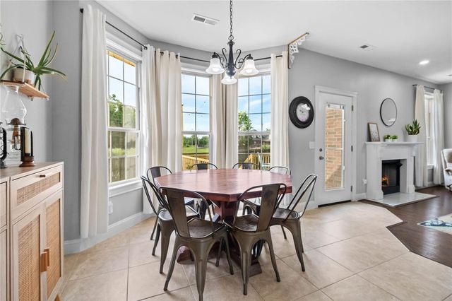 4601 SW Golden Eagle Avenue, Bentonville, AR 72713