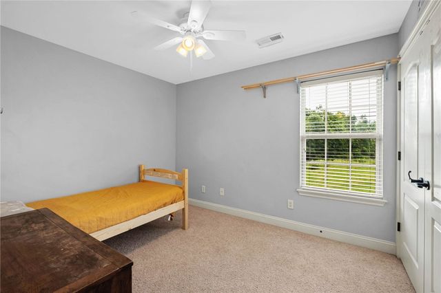 4601 SW Golden Eagle Avenue, Bentonville, AR 72713