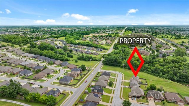 4601 SW Golden Eagle Avenue, Bentonville, AR 72713