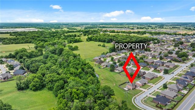 4601 SW Golden Eagle Avenue, Bentonville, AR 72713