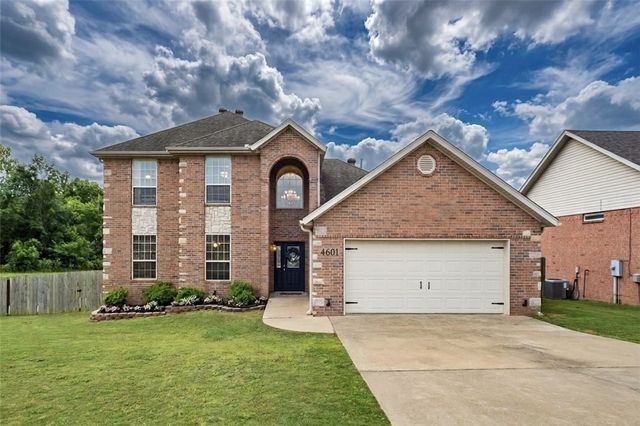 4601 SW Golden Eagle Avenue, Bentonville, AR 72713