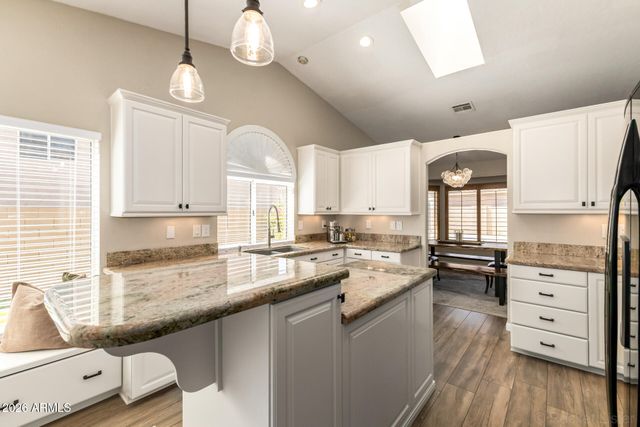 16618 S 38TH Place, Phoenix, AZ 85048