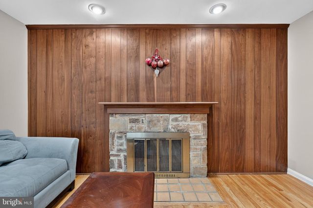 2426 KINGMAN DR, Wilmington, DE 19810