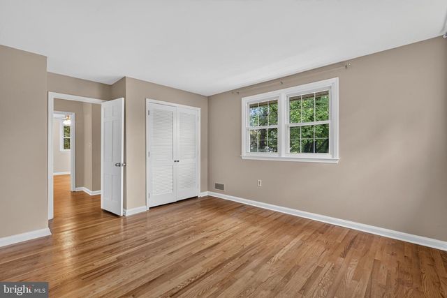 2426 KINGMAN DR, Wilmington, DE 19810