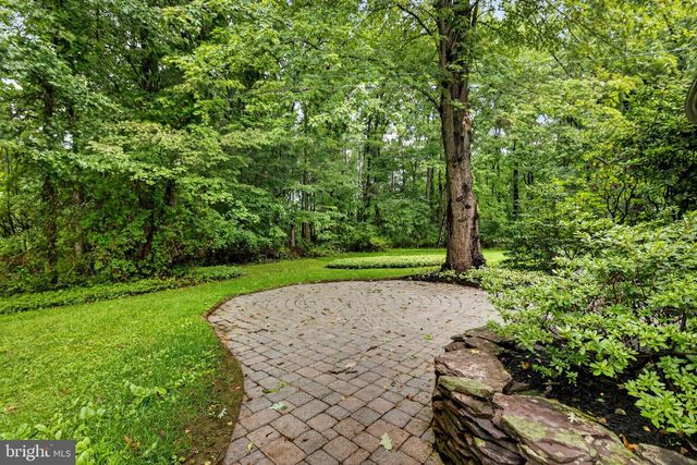 2426 KINGMAN DR, Wilmington, DE 19810