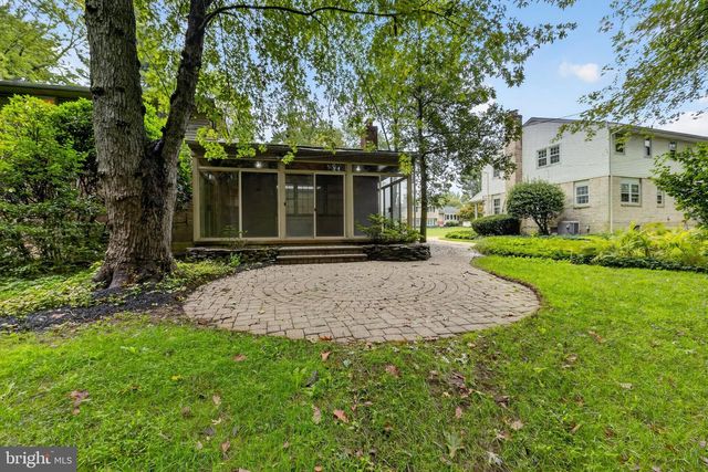 2426 KINGMAN DR, Wilmington, DE 19810