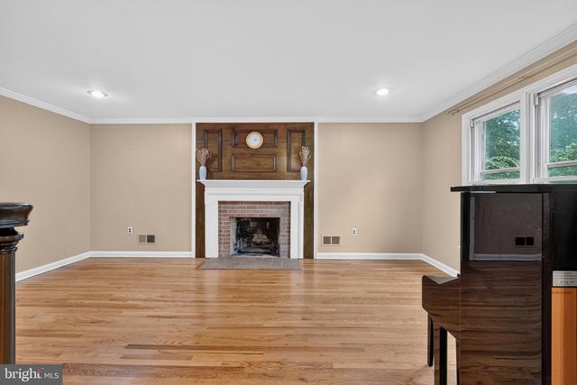 2426 KINGMAN DR, Wilmington, DE 19810