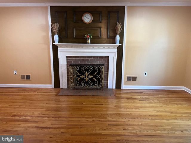 2426 KINGMAN DR, Wilmington, DE 19810