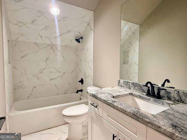7381 Lazy Hammock Way, Flowery Branch, GA 30542