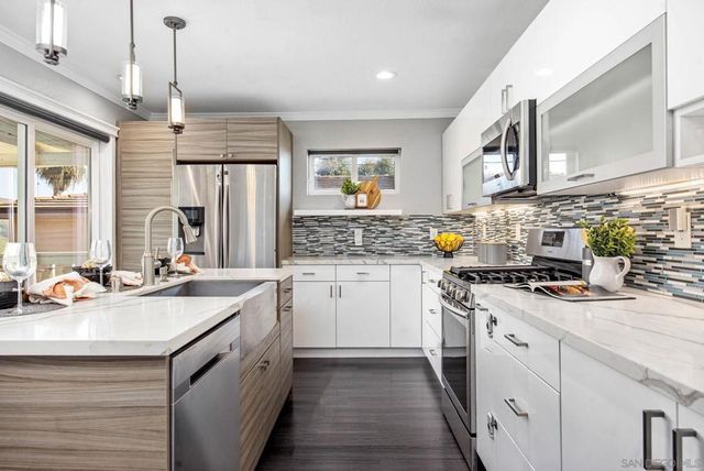 1311 Ramona Ave, Spring Valley, CA 91977