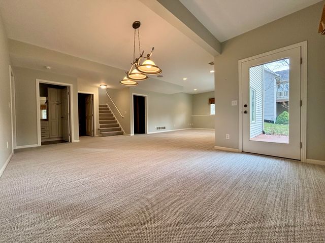 2268 NW Pin Oak Court NW 91, Grand Rapids, MI 49504