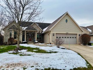 2268 NW Pin Oak Court NW 91, Grand Rapids, MI 49504