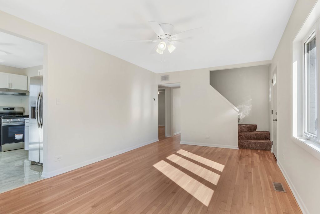 8208 S Oak Park Avenue, Burbank, IL 60459 — photo 3
