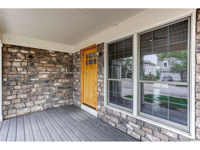 880 Parthenon Ct, Lafayette, CO 80026