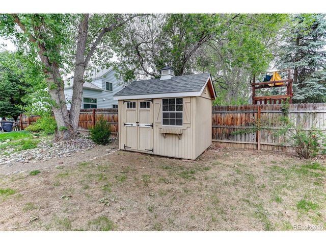 880 Parthenon Ct, Lafayette, CO 80026