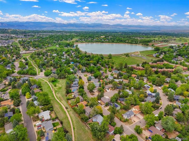 880 Parthenon Ct, Lafayette, CO 80026