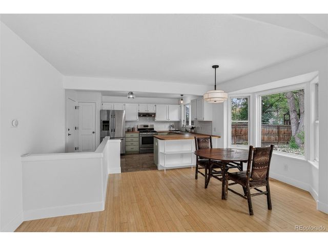 880 Parthenon Ct, Lafayette, CO 80026