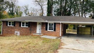 1240 Mimosa SW Circle, Mableton, GA 30126