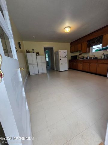 106 Waterworks Road, Freehold, NJ 07728