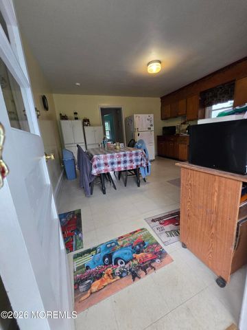 106 Waterworks Road, Freehold, NJ 07728