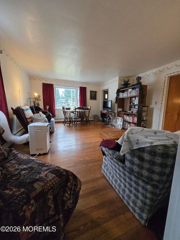106 Waterworks Road, Freehold, NJ 07728