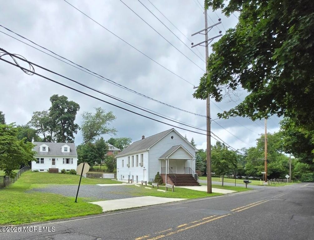 106 Waterworks Road, Freehold, NJ 07728