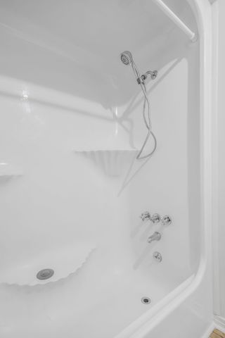 396 Jefferson Ave, Sparta, TN 38583