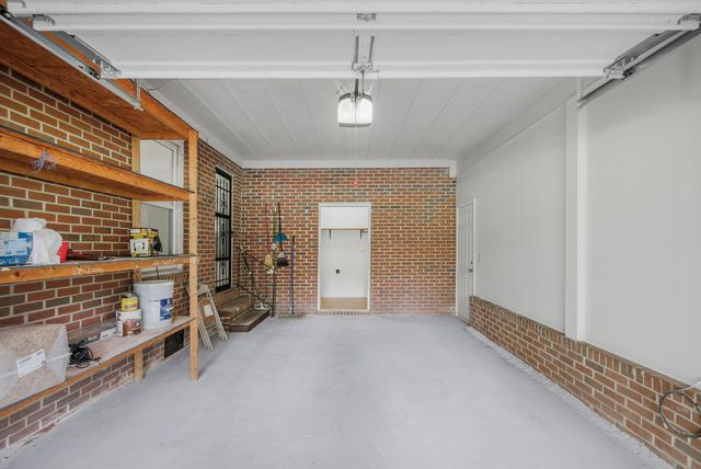 396 Jefferson Ave, Sparta, TN 38583