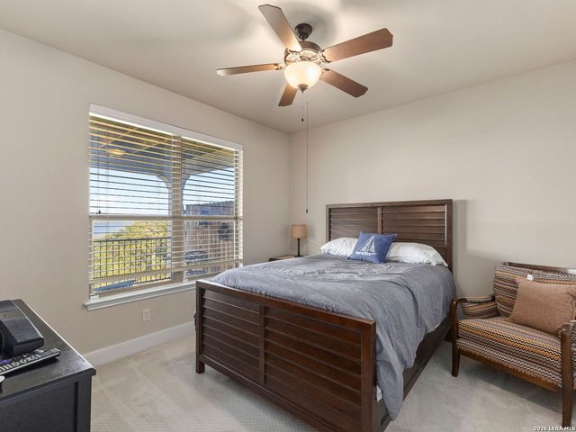 1736 Stagecoach Drive, Canyon Lake, TX 78133