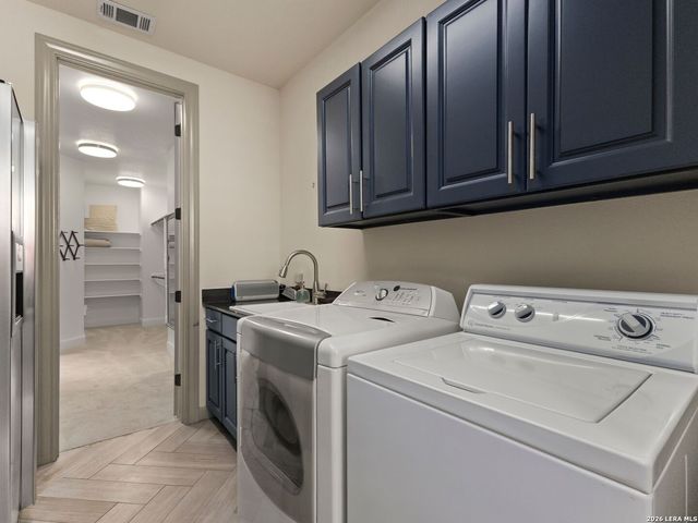 1736 Stagecoach Drive, Canyon Lake, TX 78133