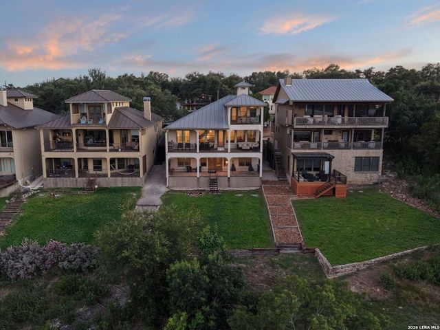 1736 Stagecoach Drive, Canyon Lake, TX 78133