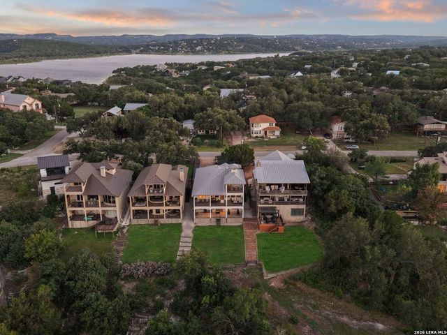 1736 Stagecoach Drive, Canyon Lake, TX 78133