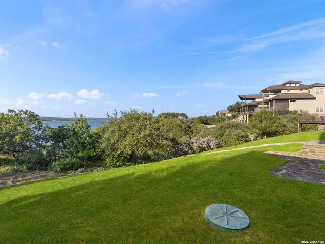 1736 Stagecoach Drive, Canyon Lake, TX 78133