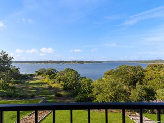 1736 Stagecoach Drive, Canyon Lake, TX 78133