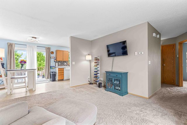 3915 34th Street S, Fargo, ND 58104