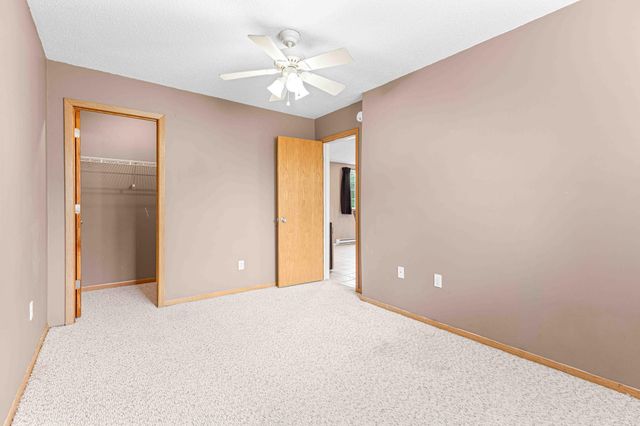 3915 34th Street S, Fargo, ND 58104