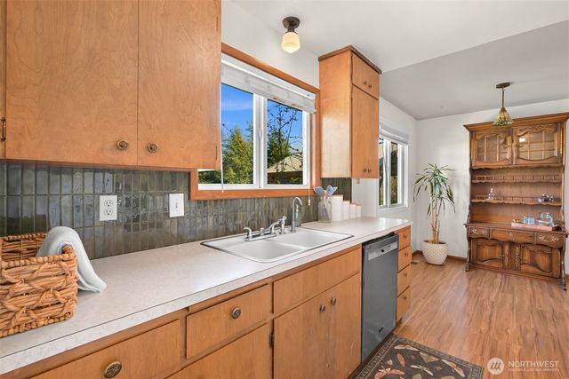 8722 Valley View Road, Custer, WA 98240