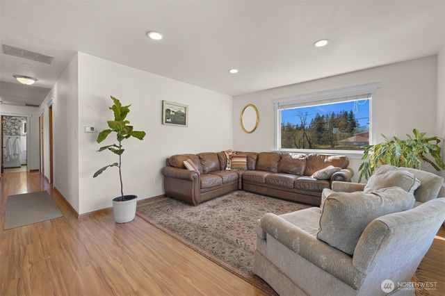 8722 Valley View Road, Custer, WA 98240
