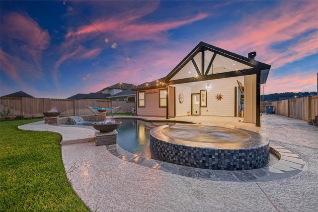 27228 Mockingbird Terrace Lane, Magnolia, TX 77354