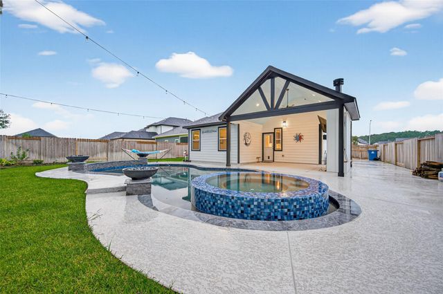 27228 Mockingbird Terrace Lane, Magnolia, TX 77354