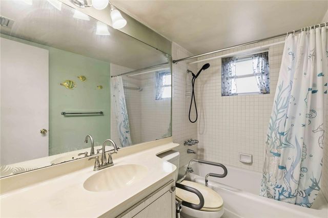 3680 IRONWOOD CIRCLE 202L, Bradenton, FL 34209