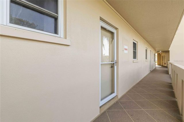 3680 IRONWOOD CIRCLE 202L, Bradenton, FL 34209