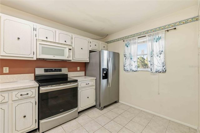 3680 IRONWOOD CIRCLE 202L, Bradenton, FL 34209